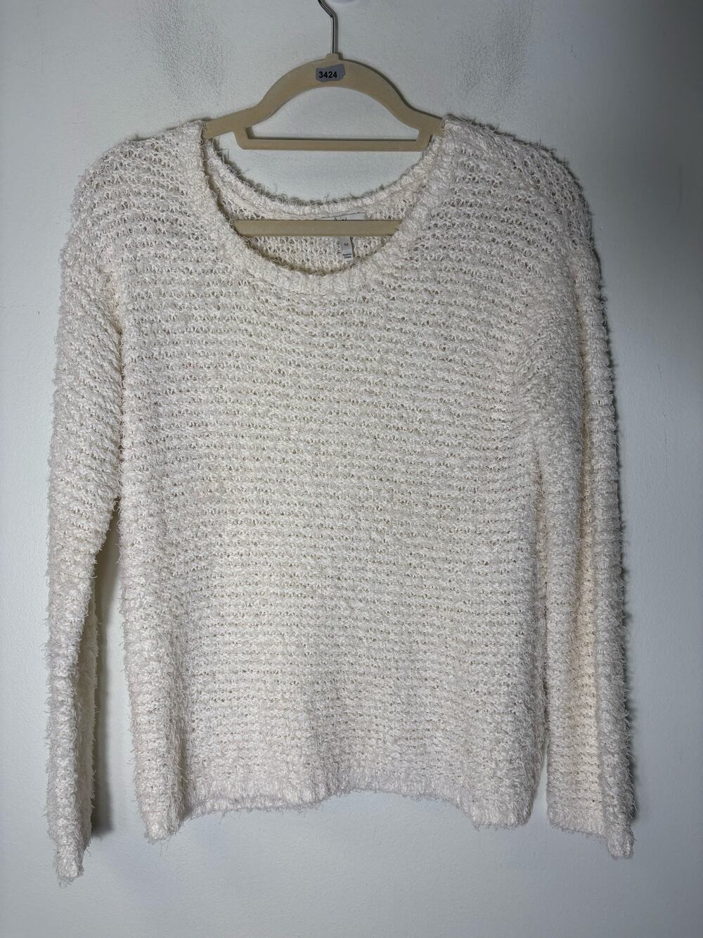 Joie Off White Long sleeve Large Knit "Furry" Sweater Sz M